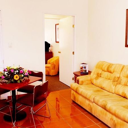 Hotel Marcella Clase Ejecutiva Morelia Bagian luar foto