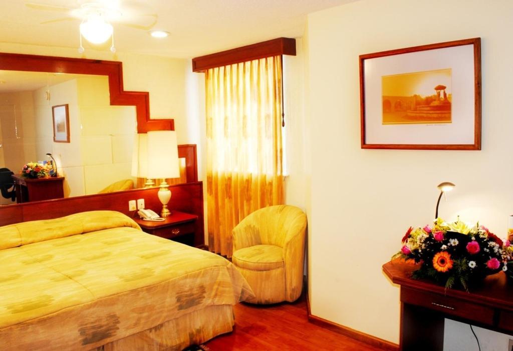 Hotel Marcella Clase Ejecutiva Morelia Ruang foto