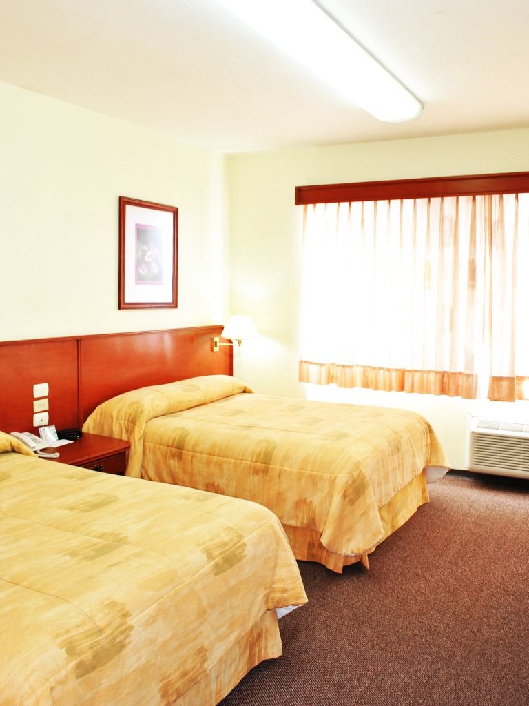 Hotel Marcella Clase Ejecutiva Morelia Bagian luar foto