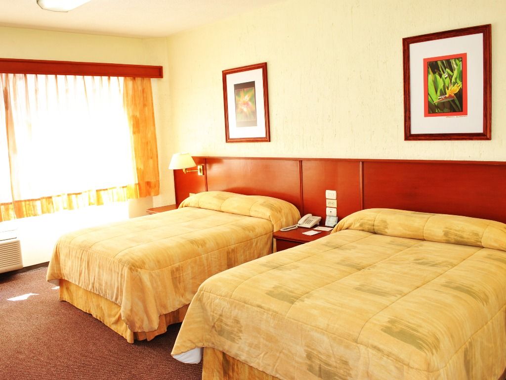 Hotel Marcella Clase Ejecutiva Morelia Bagian luar foto